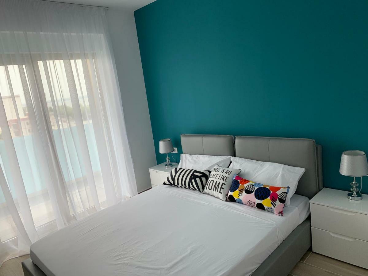 Vela Luxury Sea View Apartments - Marina Surf Năvodari Esterno foto